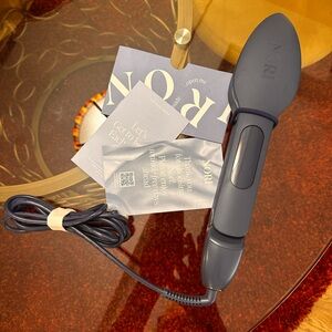 Nori Blue Iron with Steamer, More than half off!